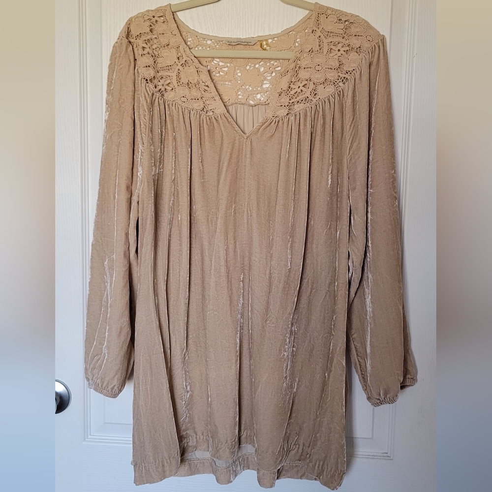 Soft Surroundings Womens Velvet Silk Blend Tunic with Crochet Neckline S…